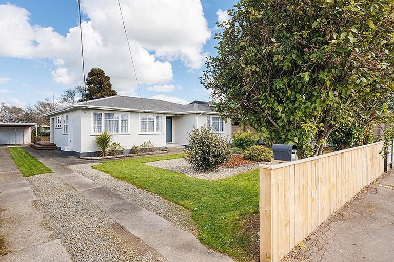 Photo of property in 37 Mangahao Road, Pahiatua, 4910