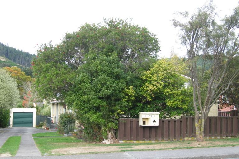 Photo of property in 13a Pinehaven Road, Pinehaven, Upper Hutt, 5019