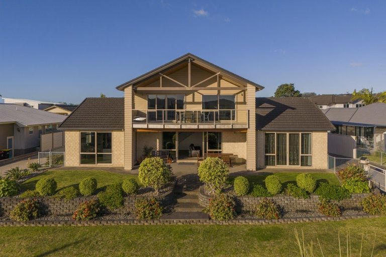 Photo of property in 22 Aquila Drive, Whitianga, 3510