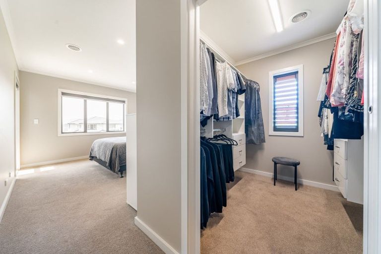 Photo of property in 51 Endeavour Drive, Whitby, Porirua, 5024