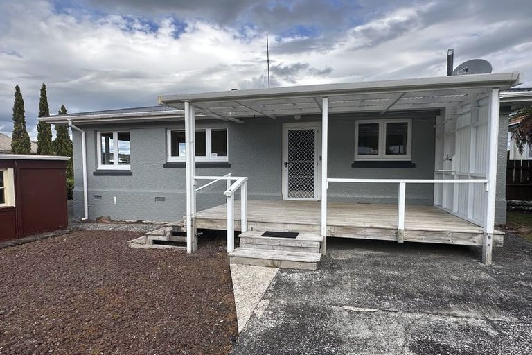 Photo of property in 8 Third Avenue, Avenues, Whangarei, 0110