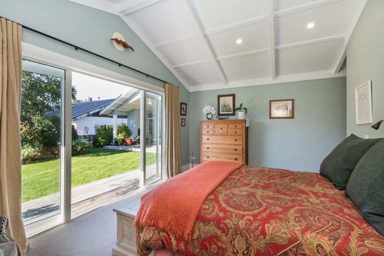 Photo of property in 18 Reynolds Road, Havelock North, 4130