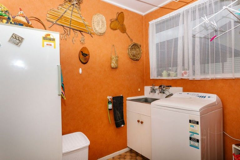 Photo of property in 13 Runciman Place, Dannevirke, 4930