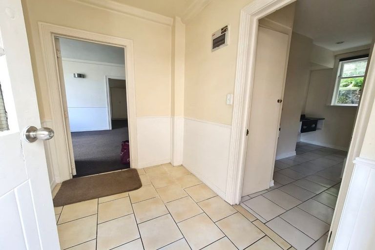 Photo of property in 151 Grant Road, Thorndon, Wellington, 6011