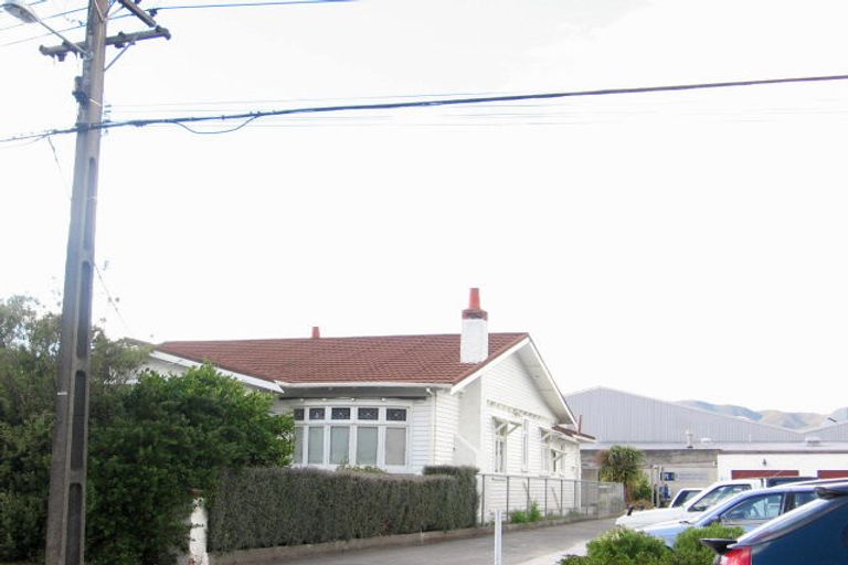 Photo of property in 26 Kensington Avenue, Petone, Lower Hutt, 5012