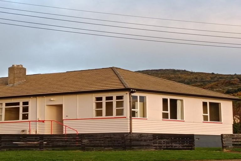 Photo of property in 80-82 Slaney Street, Bluff, 9814
