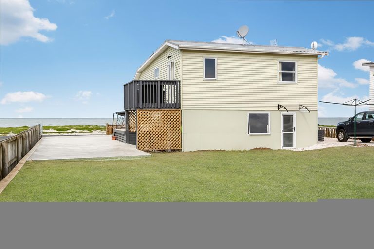 Photo of property in 875 East Coast Road, Kaiaua, Pokeno, 2473
