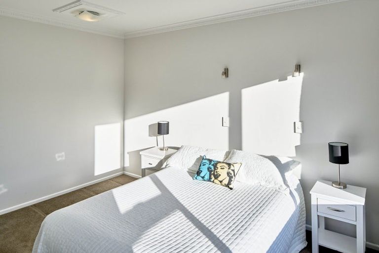 Photo of property in 1/6 Cornwall Street, Hutt Central, Lower Hutt, 5010