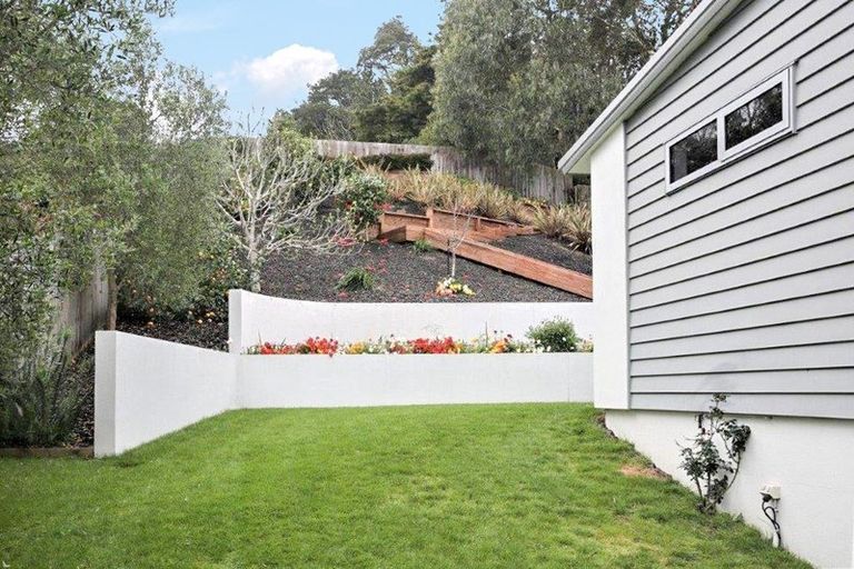 Photo of property in 4 Ravello Rise, Flat Bush, Auckland, 2019