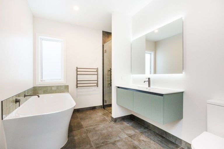 Photo of property in 42b Batt Street, West End, Palmerston North, 4410