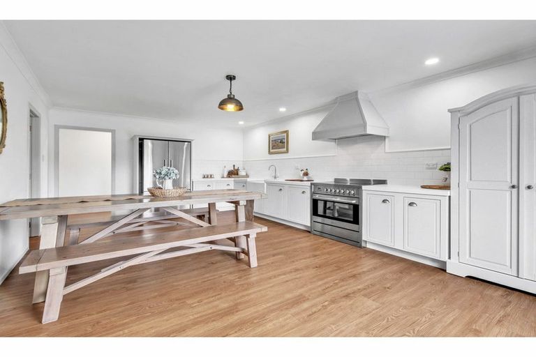 Photo of property in 260 Kiri Kiri Road, Burnt Hill, Oxford, 7495