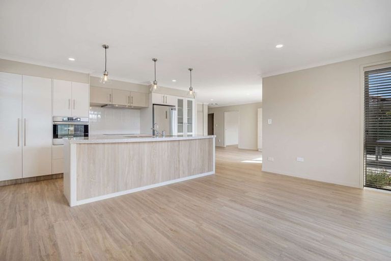 Photo of property in 5 Barbary Close, Wharewaka, Taupo, 3330