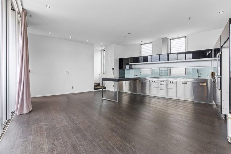 Photo of property in 2 Augustus Terrace, Parnell, Auckland, 1052