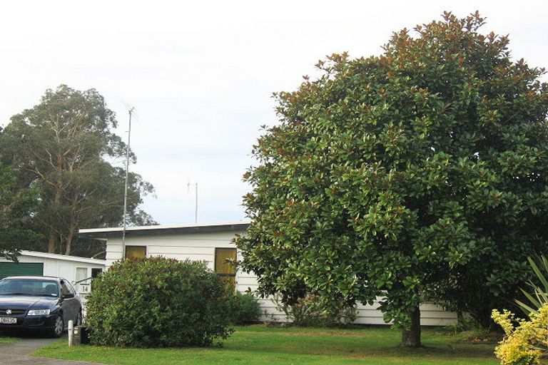 Photo of property in 14 Greenwood Place, Paraparaumu, 5032