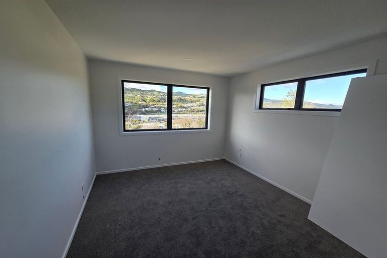 Photo of property in 235 Main Road, Tawa, Wellington, 5028