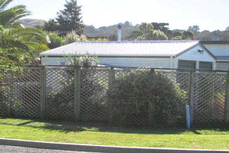 Photo of property in 13b Otanerua Road, Hatfields Beach, Orewa, 0931