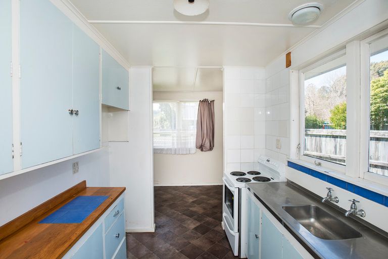 Photo of property in 33 Matthews Road, Tamarau, Gisborne, 4010