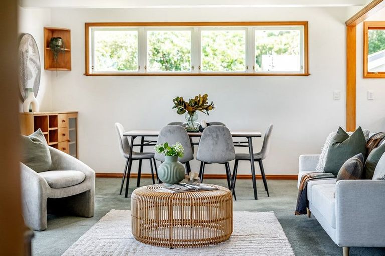 Photo of property in 45 Maungaraki Road, Korokoro, Lower Hutt, 5012