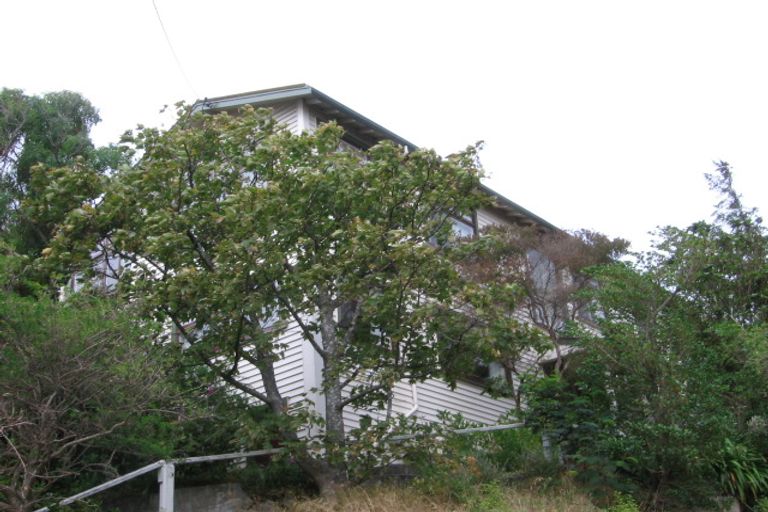 Photo of property in 146 Derwent Street, Island Bay, Wellington, 6023