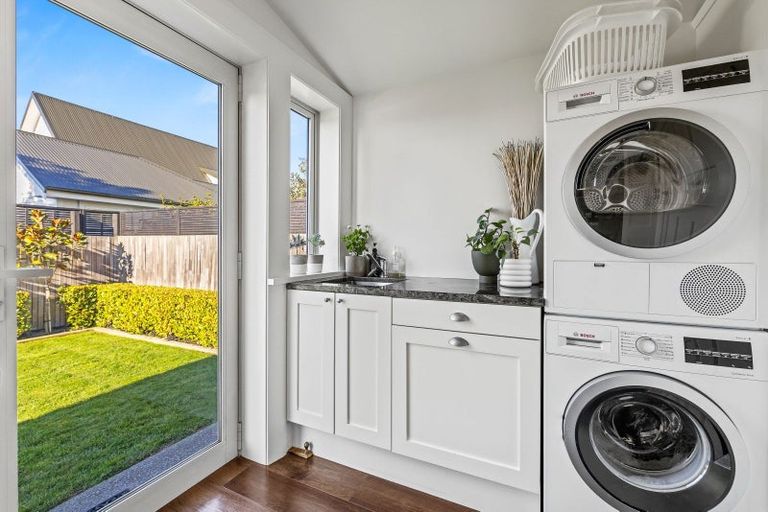 Photo of property in 62 Bretts Road, St Albans, Christchurch, 8052