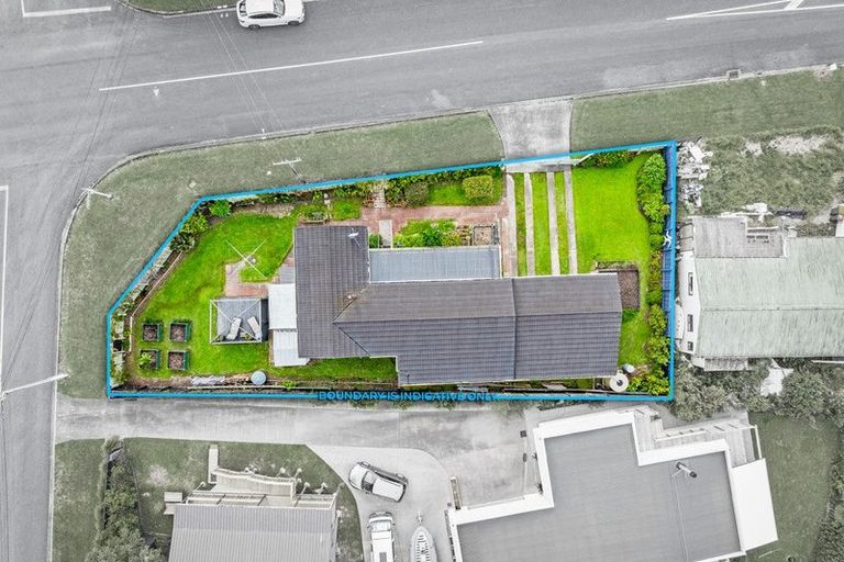 Photo of property in 6 Dalton Road, Snells Beach, 0920