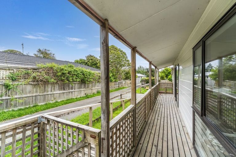 Photo of property in 49 Leinster Avenue, Raumati South, Paraparaumu, 5032