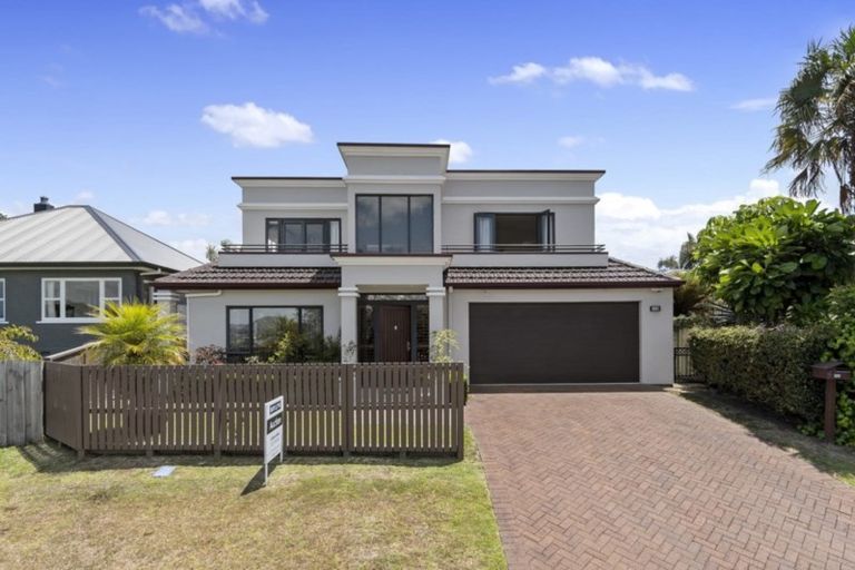 Photo of property in 4 Hillcrest Road, Otumoetai, Tauranga, 3110