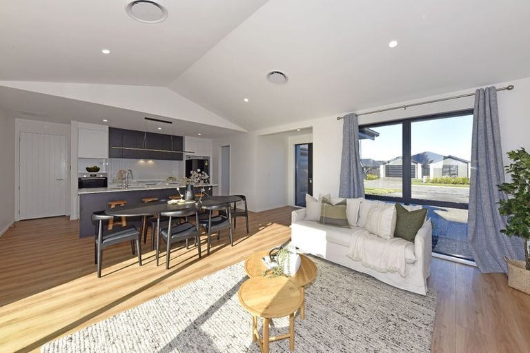 Photo of property in 59 Whitburn Avenue, Halswell, Christchurch, 8025