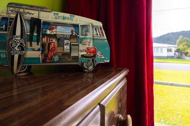 Photo of property in 12 Peel Street, Cobden, Greymouth, 7802