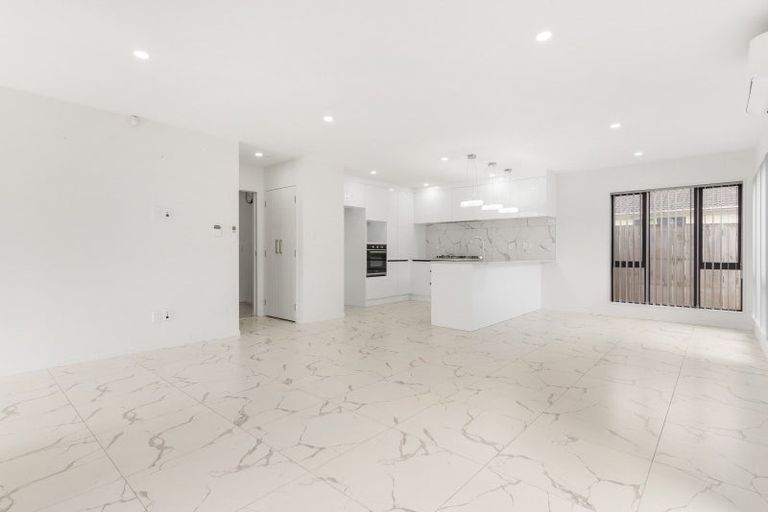 Photo of property in 38b Rowandale Avenue, Manurewa, Auckland, 2102