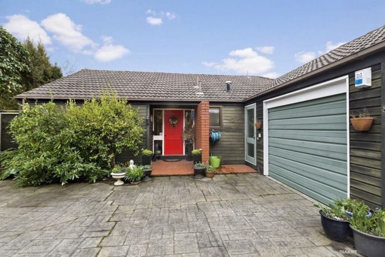 Photo of property in 8 Burma Road, Khandallah, Wellington, 6035