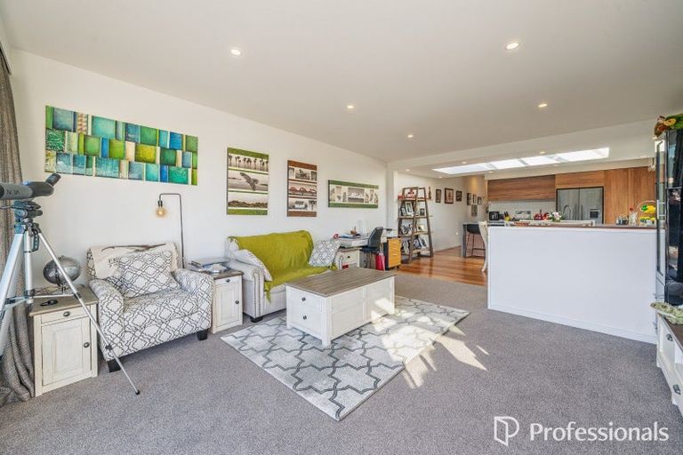 Photo of property in 6a Nelson Street, Petone, Lower Hutt, 5012