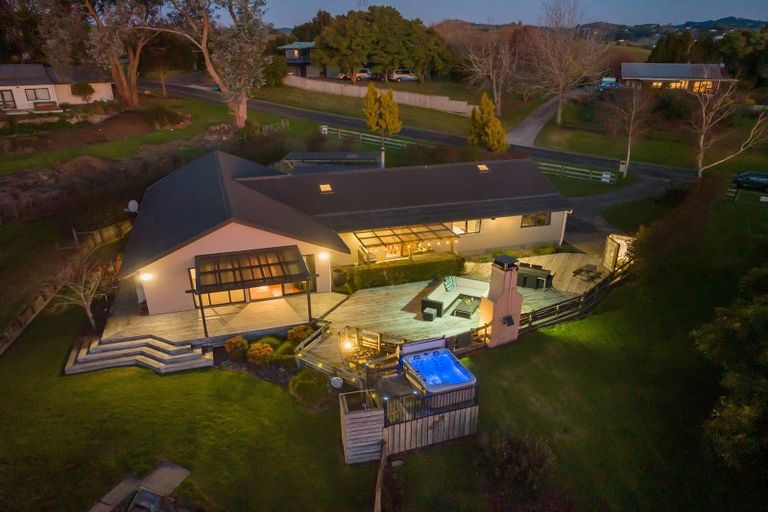 Photo of property in 96 Panorama Drive, Welcome Bay, Tauranga, 3175