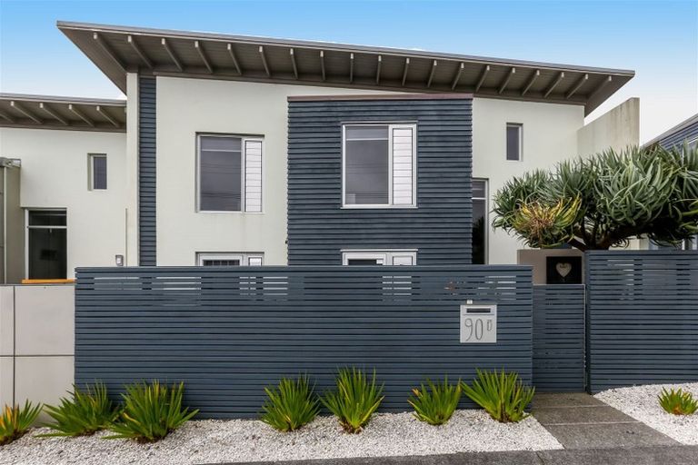 Photo of property in 90b Buller Street, New Plymouth, 4312