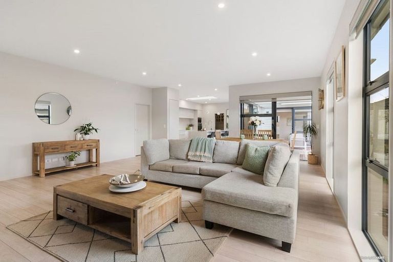 Photo of property in 51 Kahawairahi Drive, Beachlands, Auckland, 2018