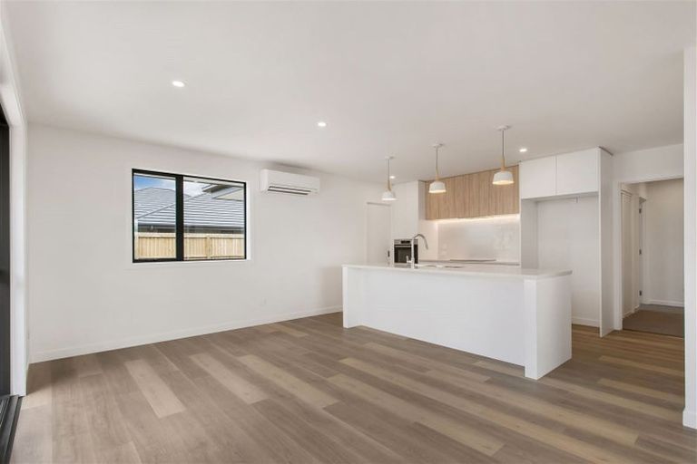 Photo of property in 25 Owaka Road, Wigram, Christchurch, 8025