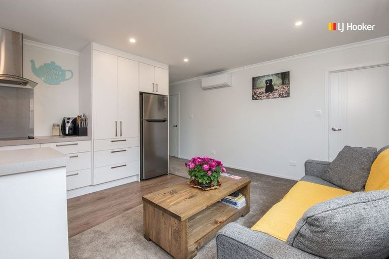 Photo of property in 2 Bruce Street, Roslyn, Dunedin, 9011