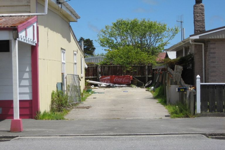 Photo of property in 4/44a Derby Street, Westport, 7825