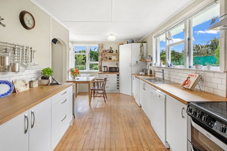 Photo of property in 38 Farm Street, Lumsden, 9730