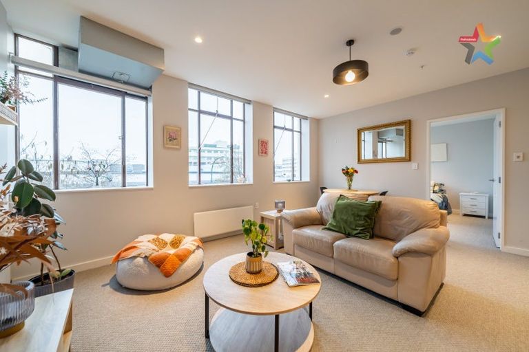 Photo of property in Unit 207,l2, 207/14 Laings Road, Hutt Central, Lower Hutt, 5010