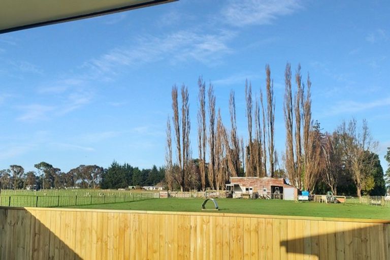 Photo of property in 30 Oldfield Lane, Marton, 4710