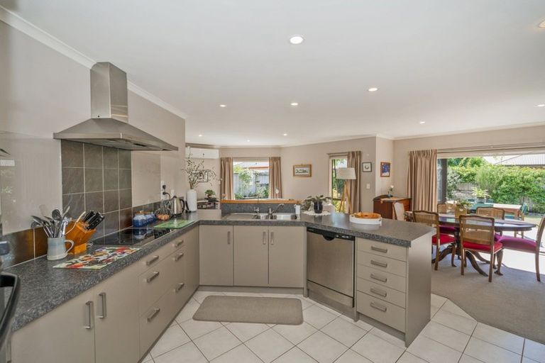 Photo of property in 71 Cholmondeley Crescent, Whitianga, 3510