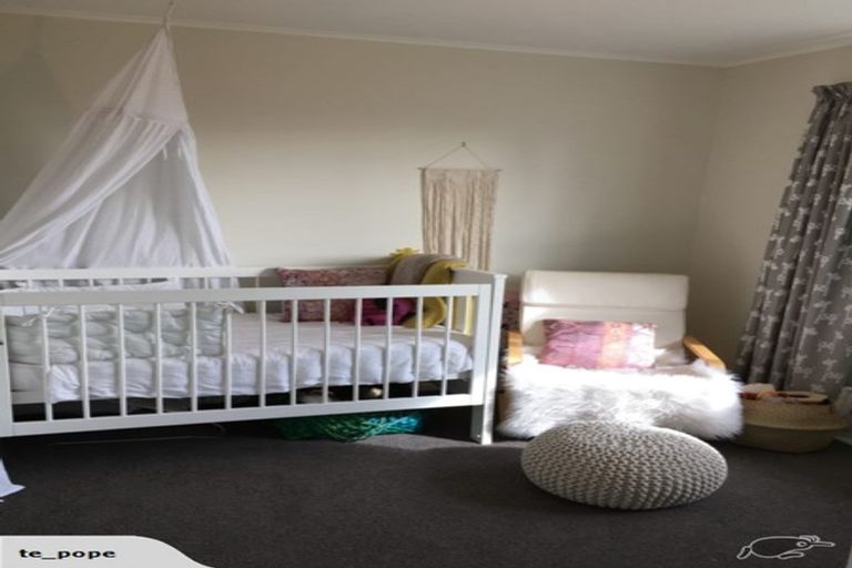 Photo of property in 36 Fordham Street, Beach Haven, Auckland, 0626