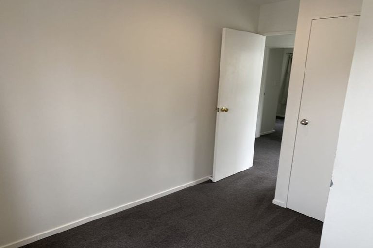Photo of property in 13/30 John Jennings Drive, Oteha, Auckland, 0632