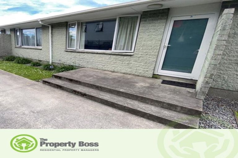 Photo of property in 377 Gloucester Street, Linwood, Christchurch, 8011
