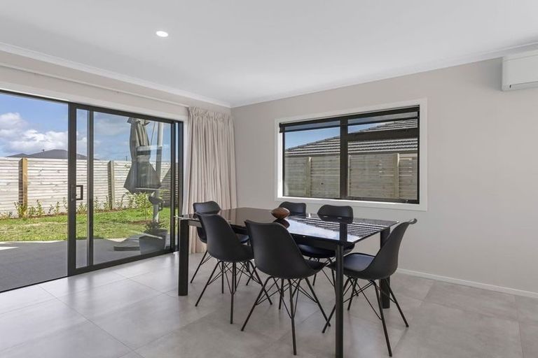 Photo of property in 10 Uku Way, Wharewaka, Taupo, 3330