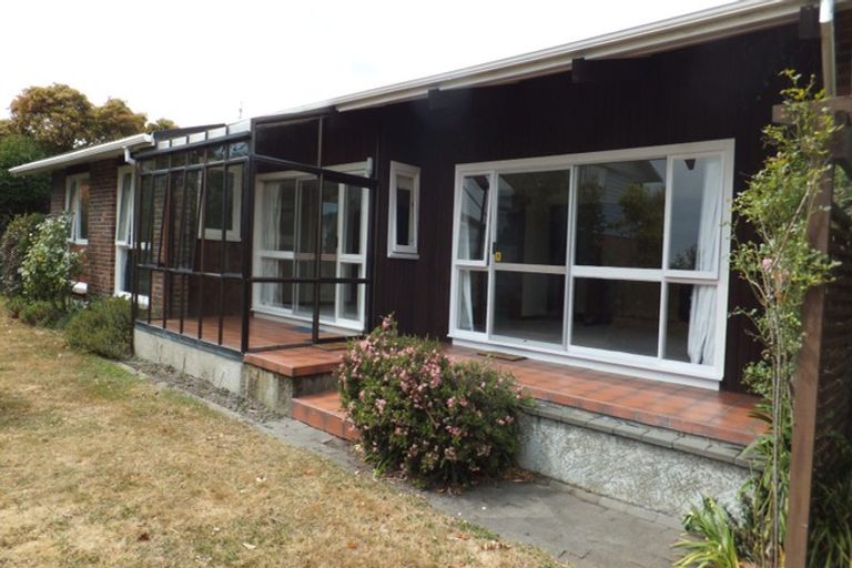 Photo of property in 9 Rutherglen Avenue, Ilam, Christchurch, 8041