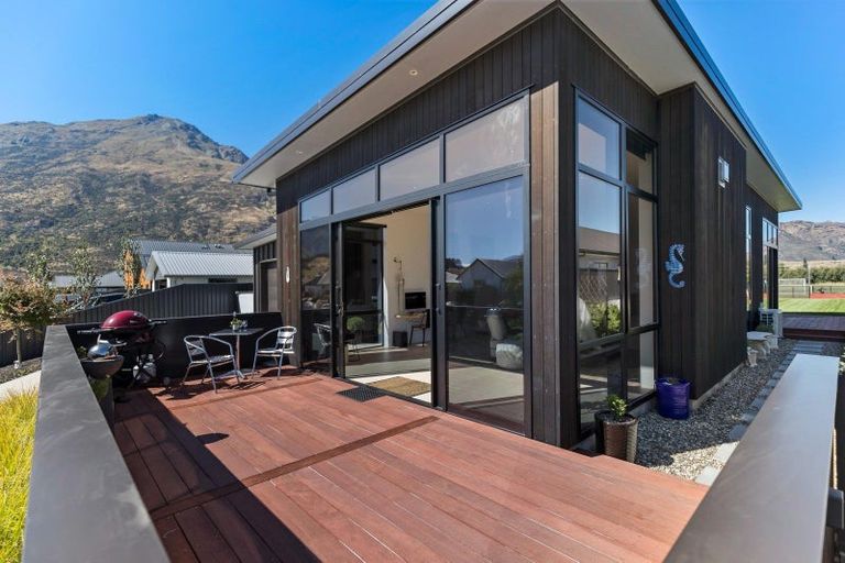 Photo of property in 117 Stalker Road, Lower Shotover, Queenstown, 9304