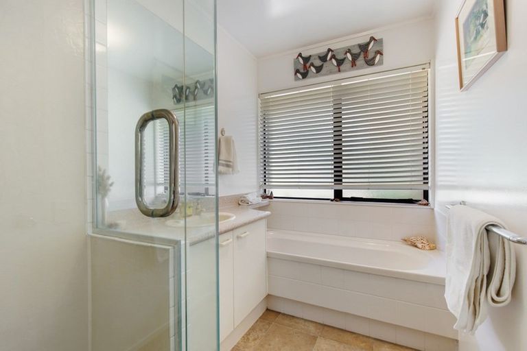 Photo of property in 22 North Road, Clevedon, Papakura, 2582