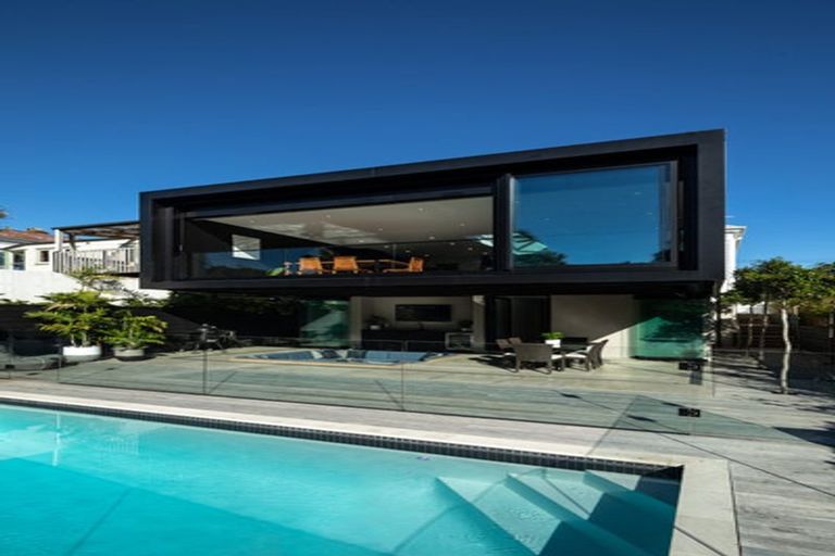 Photo of property in 61 Rose Road, Grey Lynn, Auckland, 1021